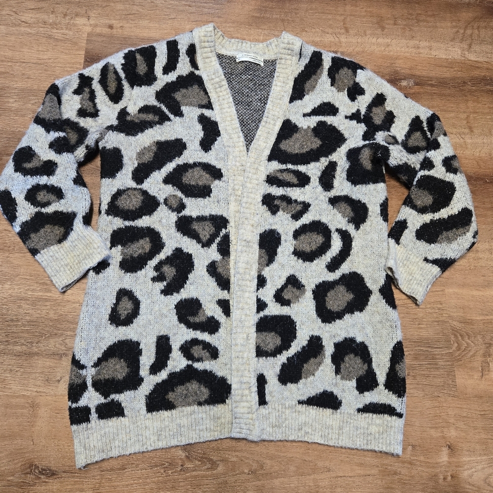 Anthropologie Black and Tan Leopard Cardigan Small
